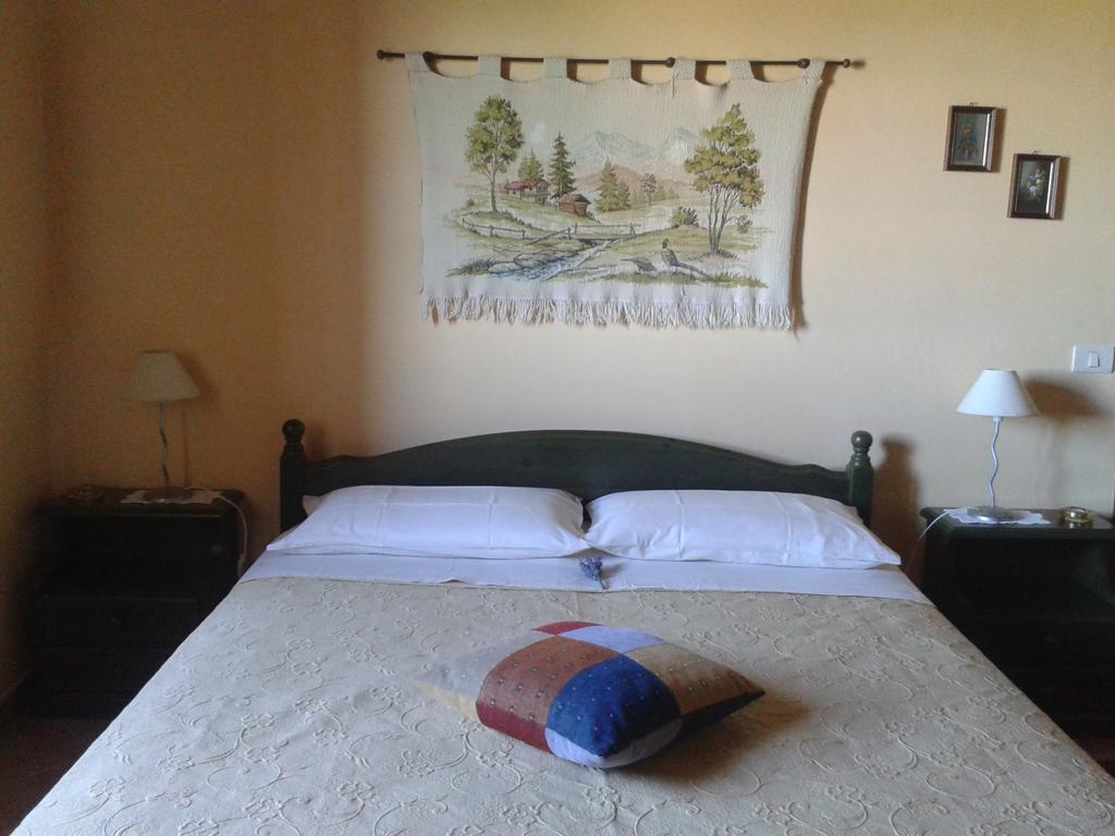 Agriturismo Cantinaccia Di Sopra Pitigliano Kamer foto