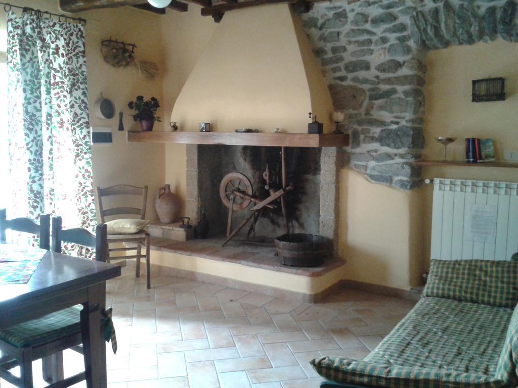 Agriturismo Cantinaccia Di Sopra Pitigliano Kamer foto